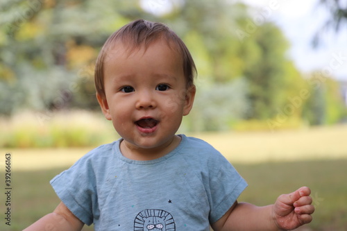 portrait enfant un an mix franco chinois 