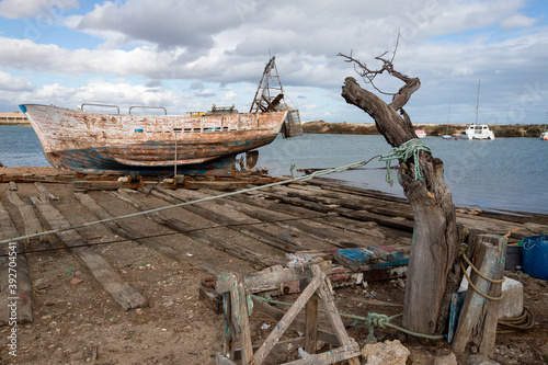 Hafenscene in Fuseta, Algarve, Portugal
