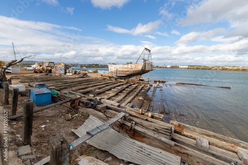 Hafenscene in Fuseta, Algarve, Portugal