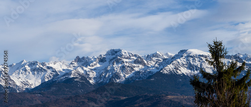 Belledonne eneigée © Jerome VASSY