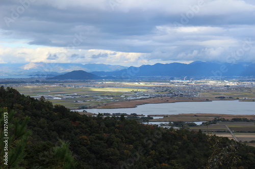 八幡山からの近江の風景