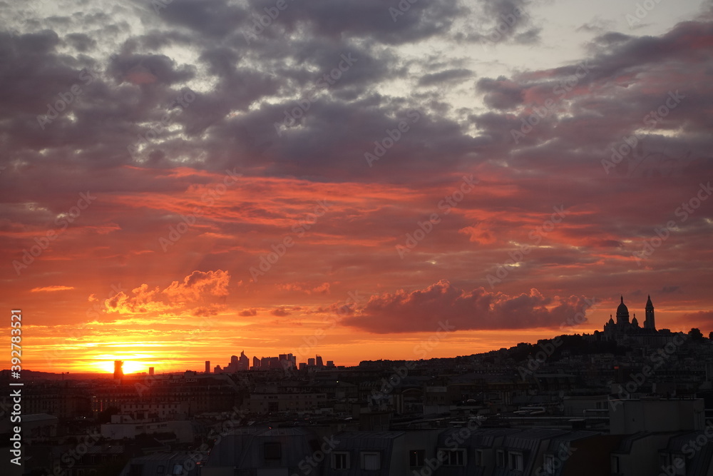 Fototapeta premium パリの夕暮れ