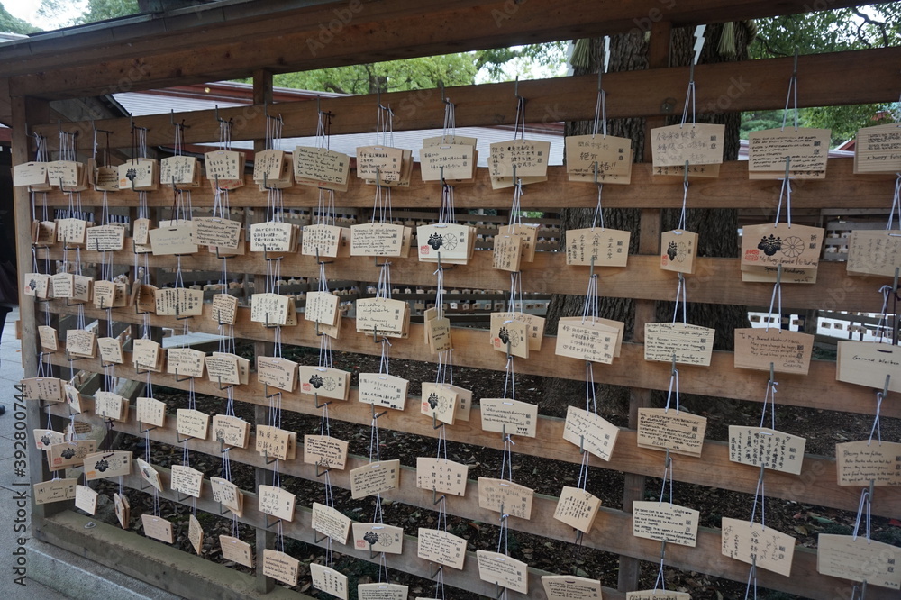 Amuletos para pedir deseos en Japón Amuletos para pedir deseos en Japón