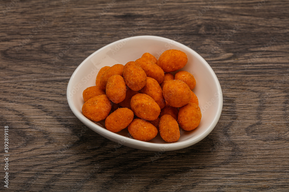 Spicy peanut heap in the bowl