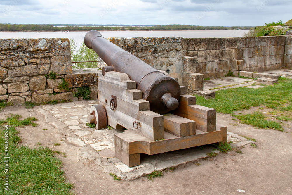 Blaye. Canon pour la défense de la citadelle. Gironde. Nouvelle-Aquitaine.  France	