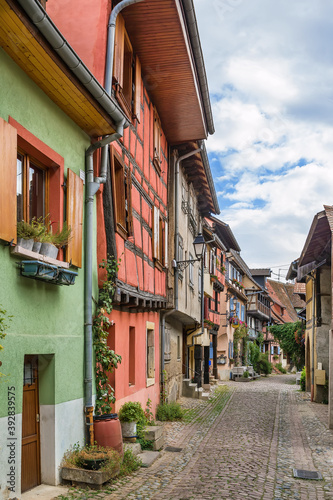 Fototapeta Naklejka Na Ścianę i Meble -  Street in Eguisheim, Alsace, France