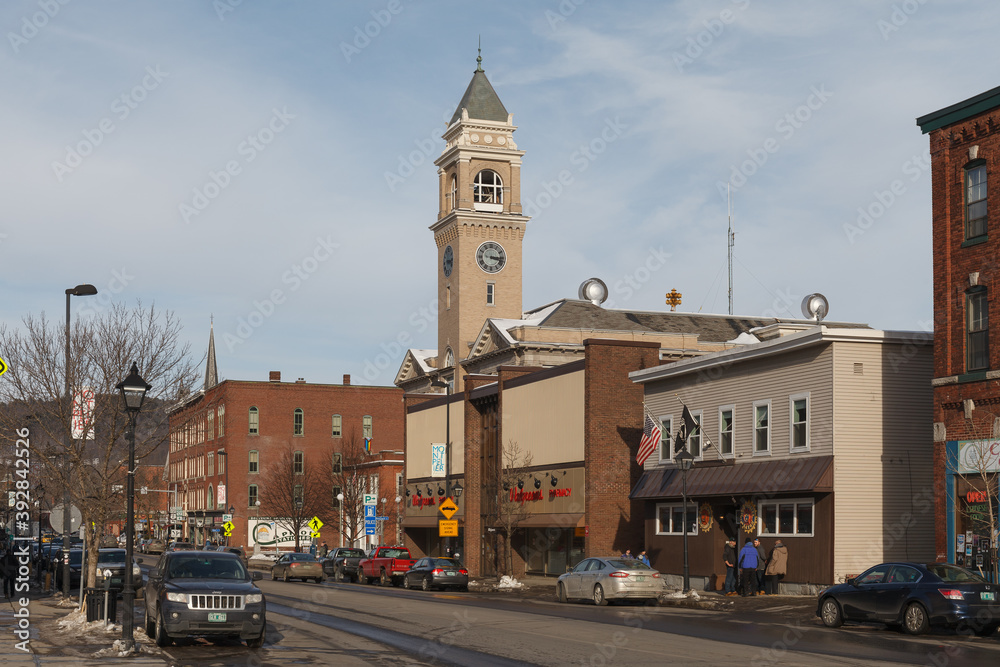 Obraz premium MONTPELIER, VERMONT, USA - FEBRUARY, 20, 2020: City view of the capital city of Vermont at winter