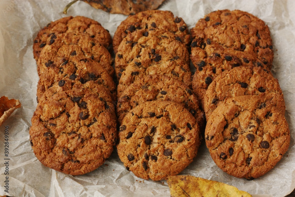 Delicious oatmeal cookies with chocolate on the table Delicious oatmeal cookies with chocolate on the table