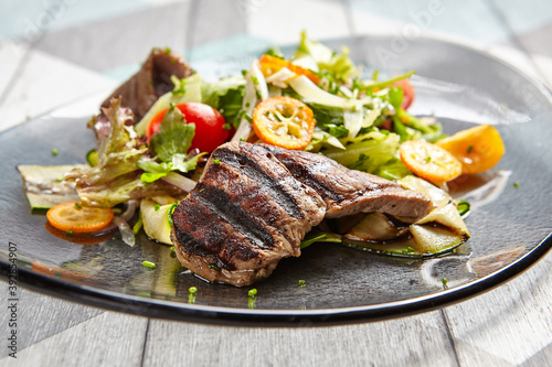 Salad with veal and kumquat