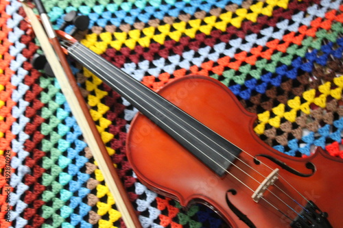 violin stringed musical instrument of italian origin