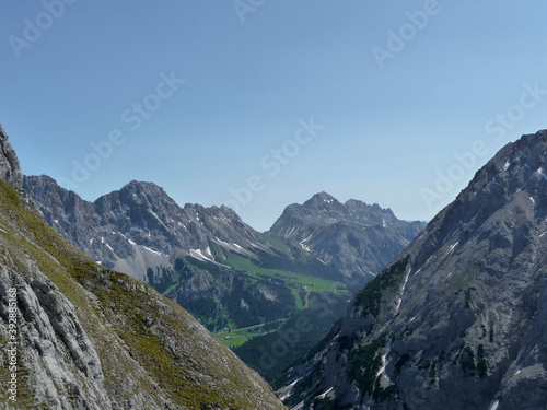 Mountain panorama from Ehrwalder Sonnenspitze mountain in Austria © BirgitKorber