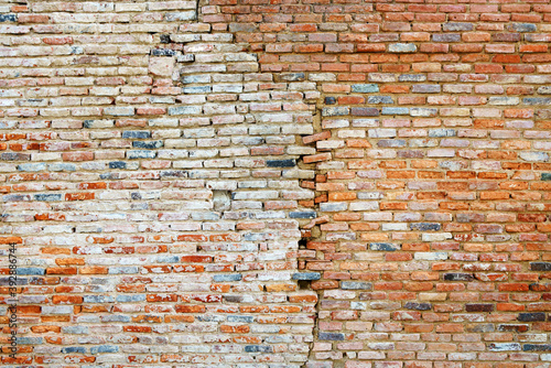 Old Crack Red Brick Wall