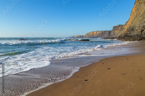 Fototapeta Naklejka Na Ścianę i Meble -  Atlantic isolated beach