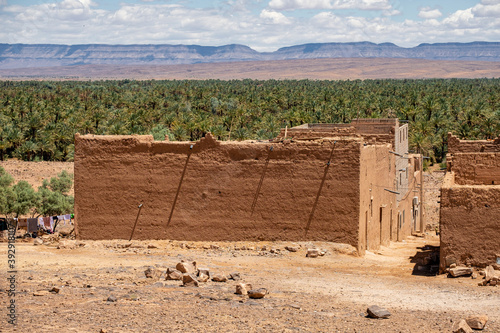 ksar de Tamegroute, valle del Draa, Marruecos, Africa photo