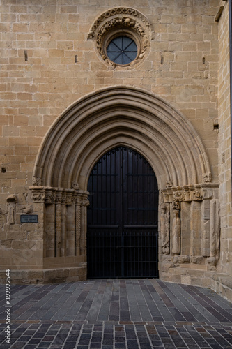 puerta de Los Abuelos  Iglesia de San Juan  Laguardia   Alava  Pa  s Vasco  Spain
