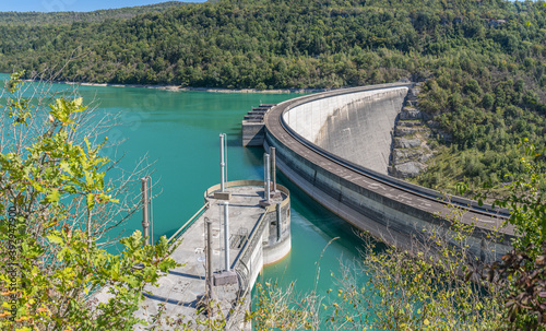 Moirans En Montagne - 09 04 2020: View of the Vouglans dam from the road photo