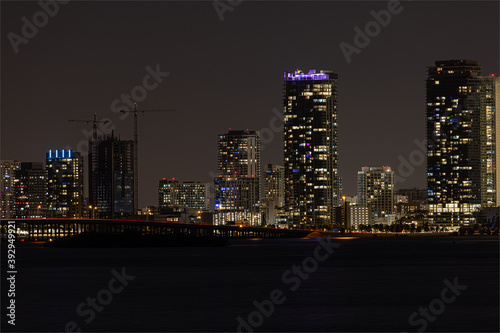 Obraz na płótnie view of the city miami w salonie