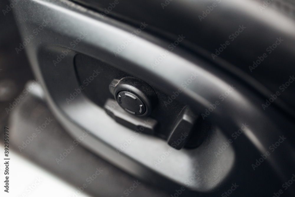Car seat regulation and control with memory mode Car seat regulation and control with memory mode