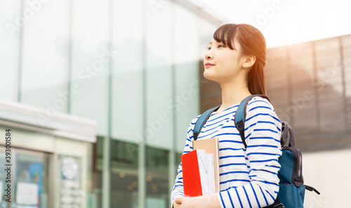 Slika na platnu 女子学生　大学生　キャンパスライフ