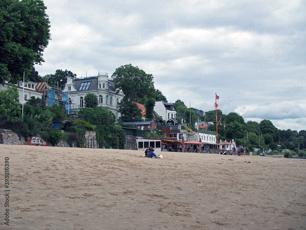 Elbstrand Övelgönne in Hamburg