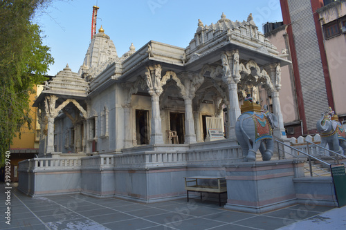 Full view of Manmohan Parshwanath Jain Swetambar Mandir,  one of the top Jain Temples in Bhawani Peth, Pune, Maharashtra photo