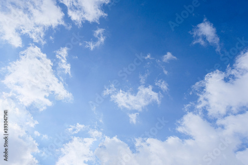 Fototapeta Naklejka Na Ścianę i Meble -  Bright blue sky with snow-white clouds speak of purity and freshness.
