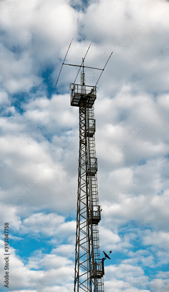 antenna for radio and television communications antenna for radio and television communications