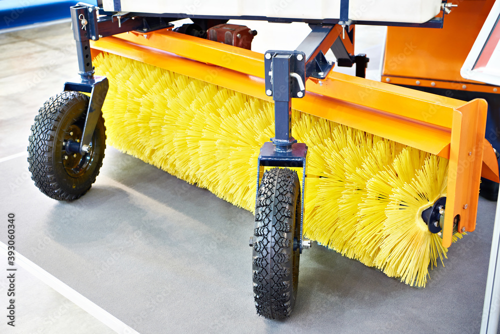 Fotografie Attached road brush for mechanical street sweeper