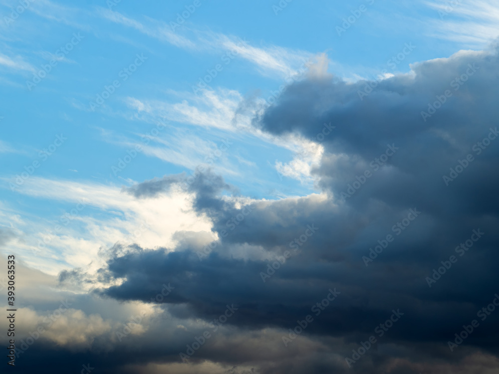 Obraz premium Dramatic sky with stormy clouds.