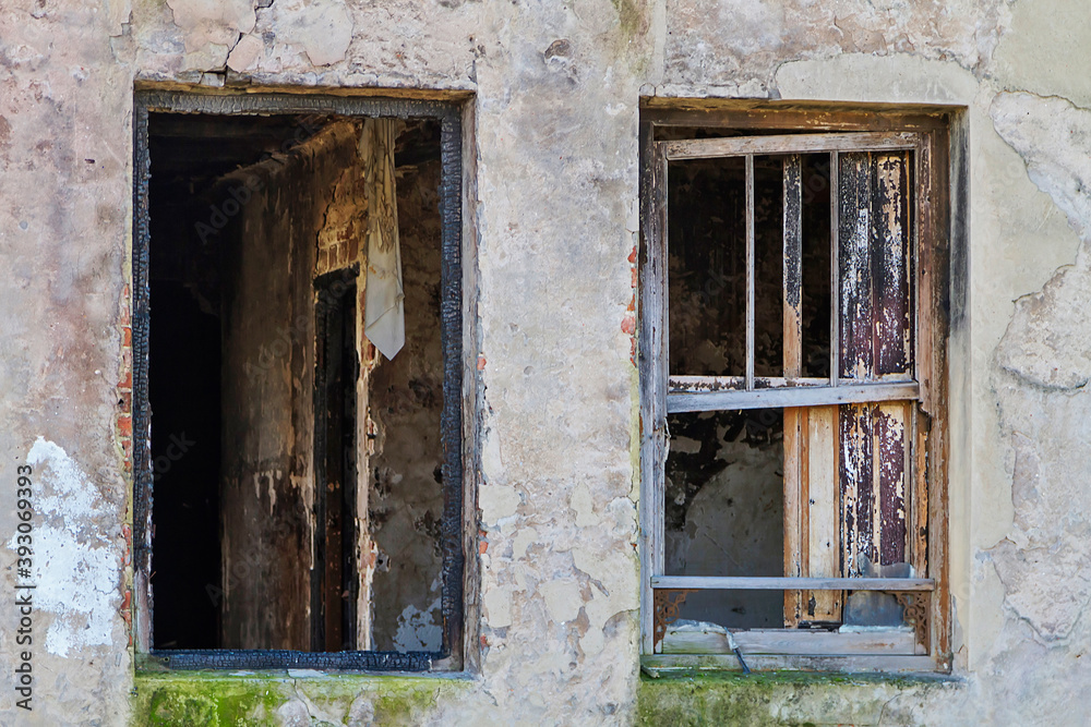 An ancient abandoned building in Bilbao river side