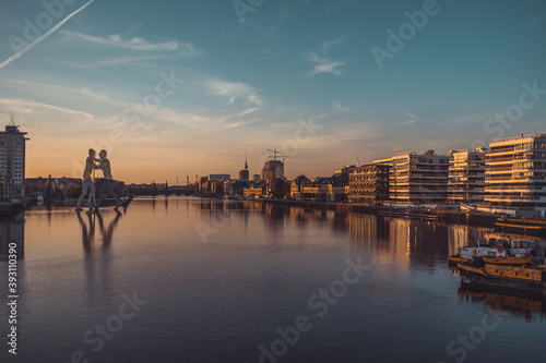 Oberbaumbrücke bei Sonnenuntergang 