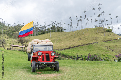 Símbolos patrios Colombia, tradición, cultura. Valle de Cocora, Salento, Quindío