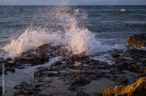 Fototapeta Naklejka Na Ścianę i Meble -  storm by the sea