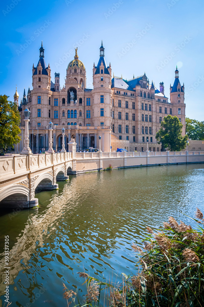 Fototapeta premium Schwerin Castle, the seat of the parliament of Mecklenburg-Western Pomerania, Germany