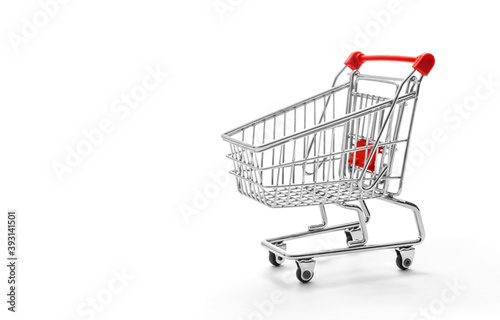 Shopping cart on white background © wabeno
