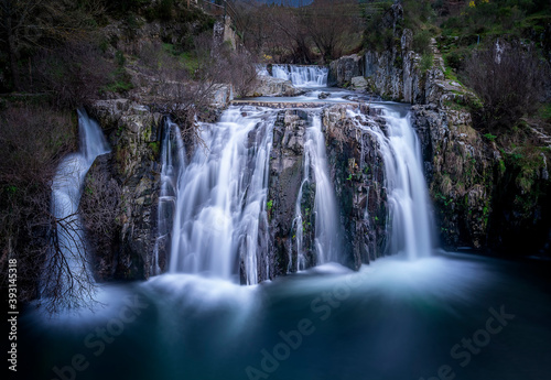 Fototapeta Naklejka Na Ścianę i Meble -  Fairy tale waterfalls