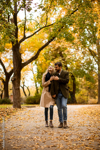 Young couple walking in the autumn park © BGStock72
