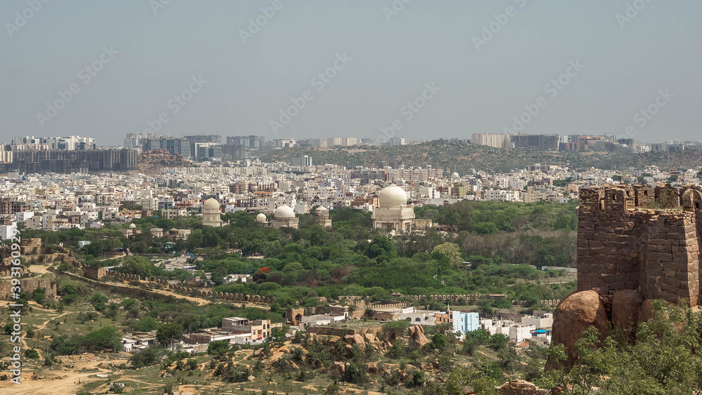 From the height of the Golconda fortress you can see the surroundings of Hyderabad