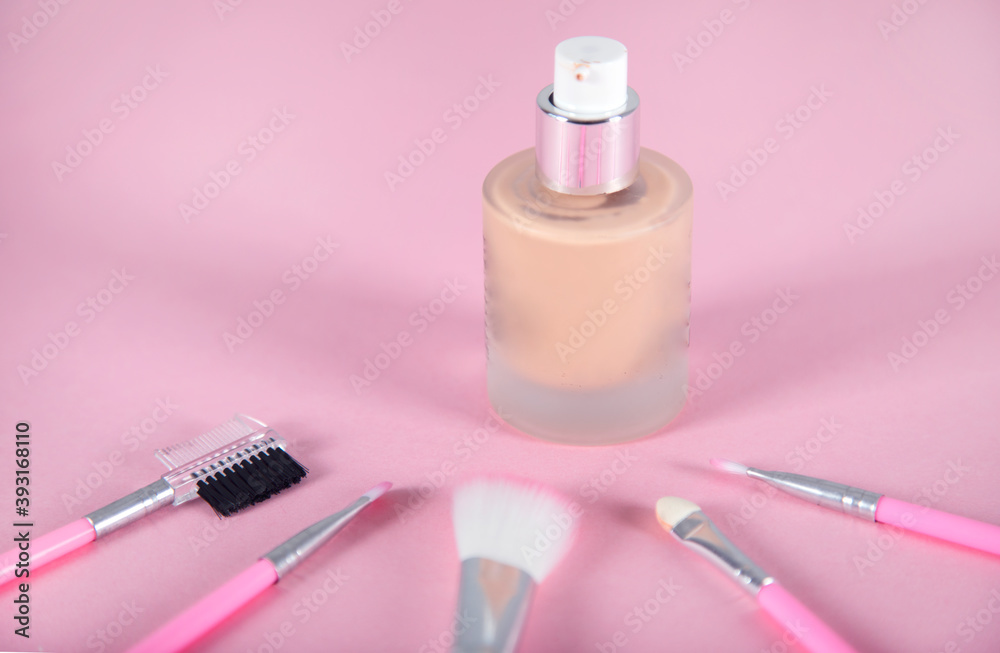cream for face and brushes cream for face and brushes