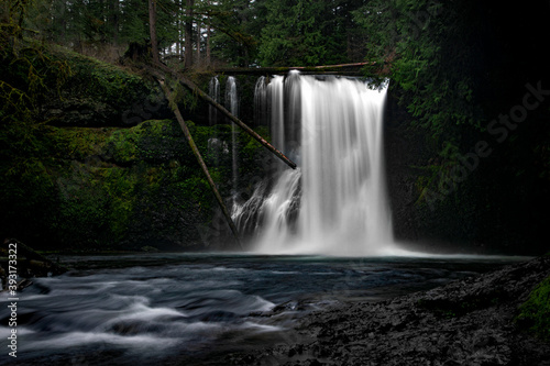 Upper North Falls in Silver Falls State Park  Oregon 