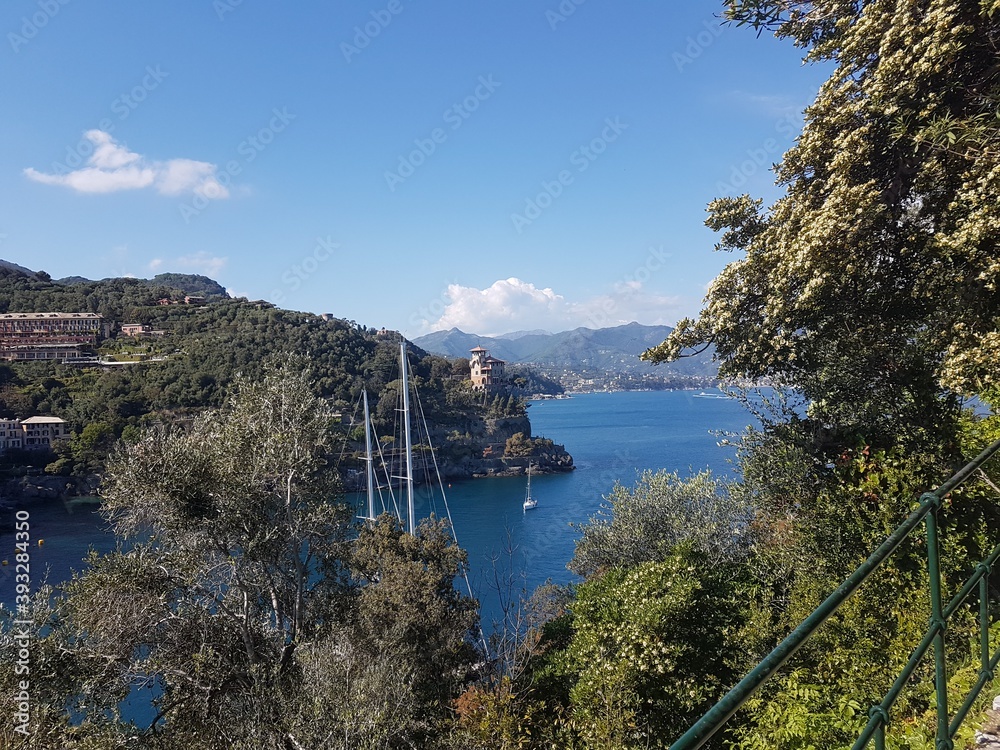 Fototapeta premium See the natural beauty of Genova Italy. Wonderful view with sea and sky and the horizon.