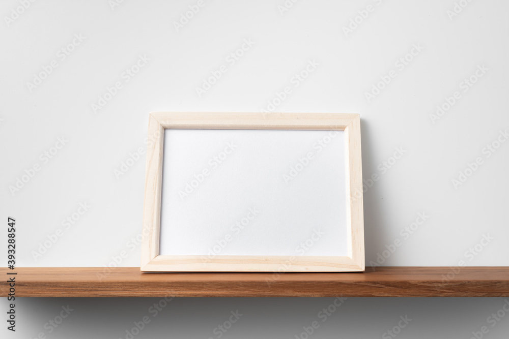 Fototapeta premium horizontal brown wood photo on bookshelf and wall