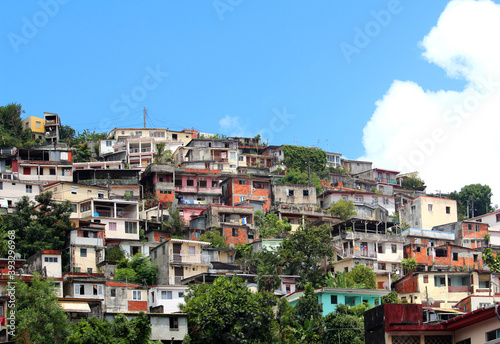 View at residential homes on a slope in the city of Fort-de-France (Martinique, France) © Ines Porada