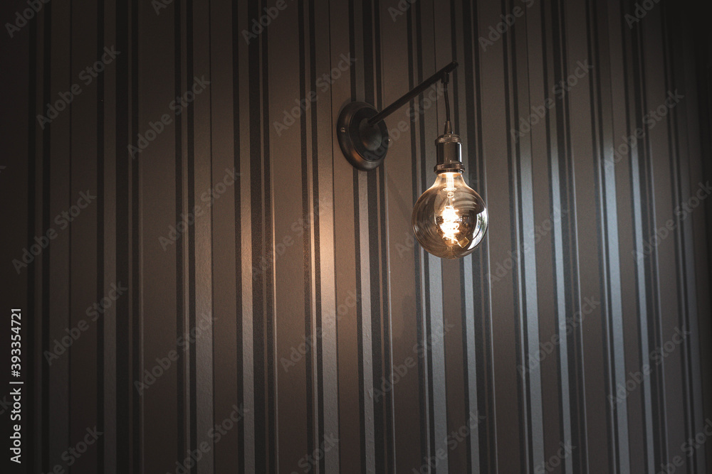 Lampe moderne fixée au mur style retro noir acier