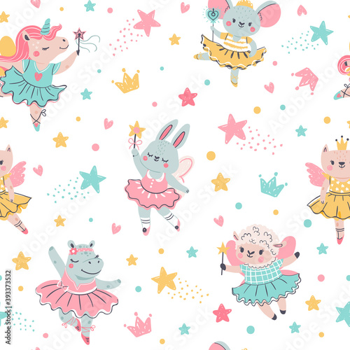 Ballerina animal seamless pattern. Hand drawn baby bunny  unicorn  mouse in ballet tutu. Girls birthday  baby shower  t-shirt vector print. Illustration pattern drawn ballerina bunny baby or mouse