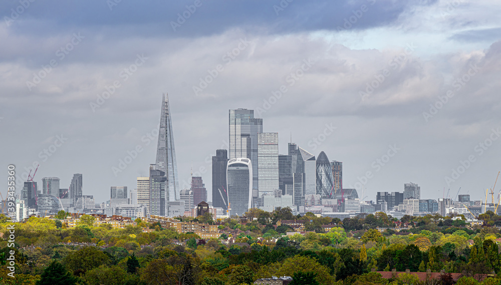 Fototapeta premium City of London Skyline with Sun Flare Facing North