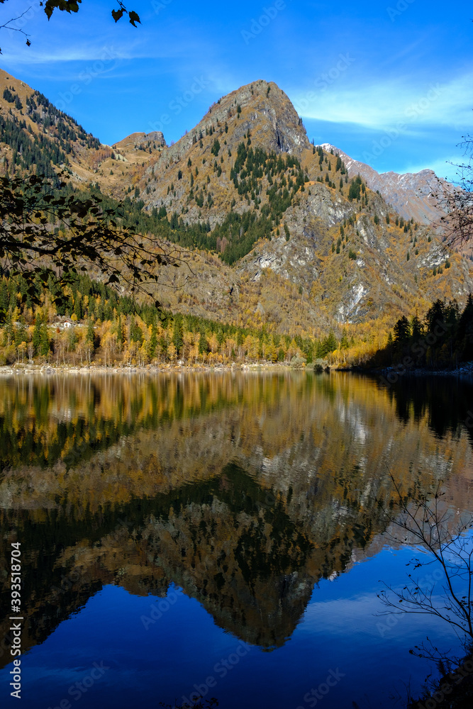 Fototapeta premium Lago di Antrona