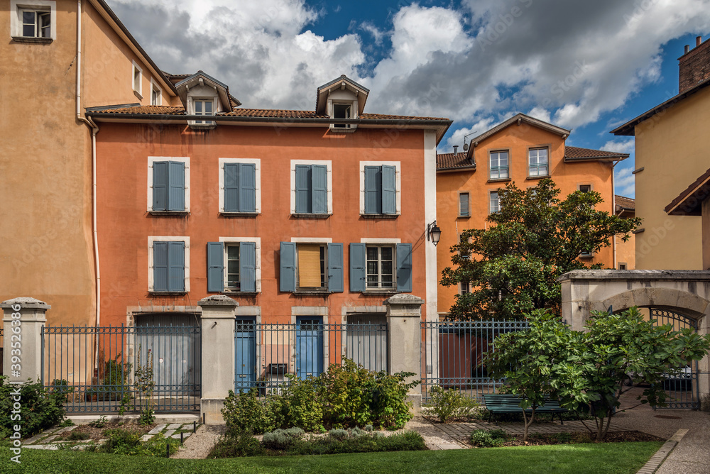 Naklejka premium Grenoble Old Colorful Houses with Shutters