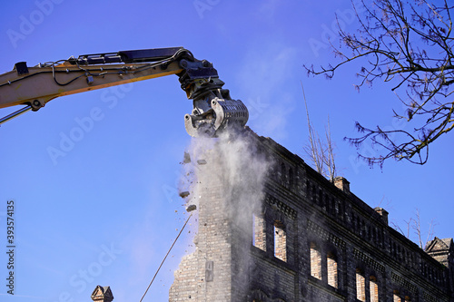 Demolition of the storage building of the Boellberger Mühle