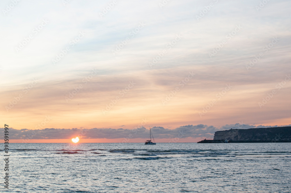 puesta de sol en la playa de Barbate en la provincia de Cádiz